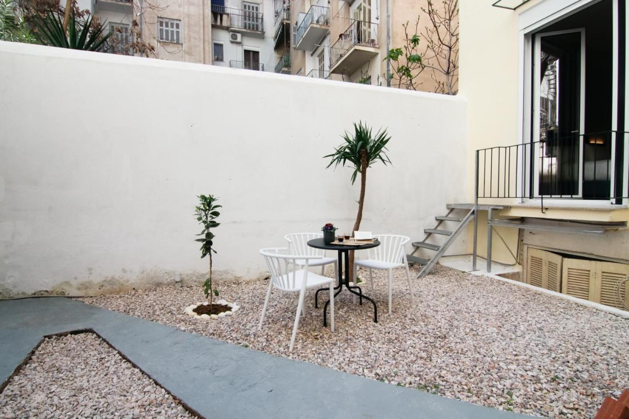 Patio Near Metro & Acropolis Athens